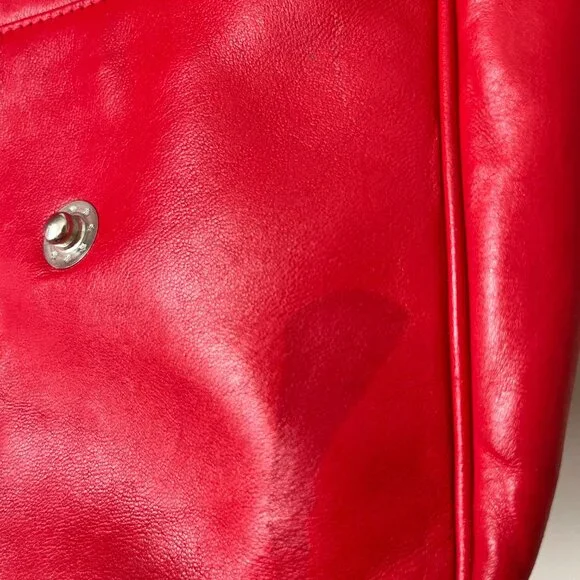 Leather Handbag - Italy - Picture 9 of 16